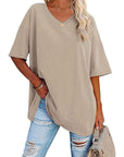 Liora | Oversized Damen T-Shirt mit V-Ausschnitt