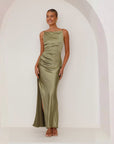 Isabella | Halterneck-Kleid mit Rückenausschnitt und Seitenschlitz