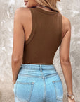 Mila | Gepolstertes Tanktop mit Figur-Boost