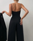Liora | Moderner Jumpsuit mit V-Ausschnitt für Damen
