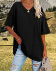 Liora | Oversized Damen T-Shirt mit V-Ausschnitt