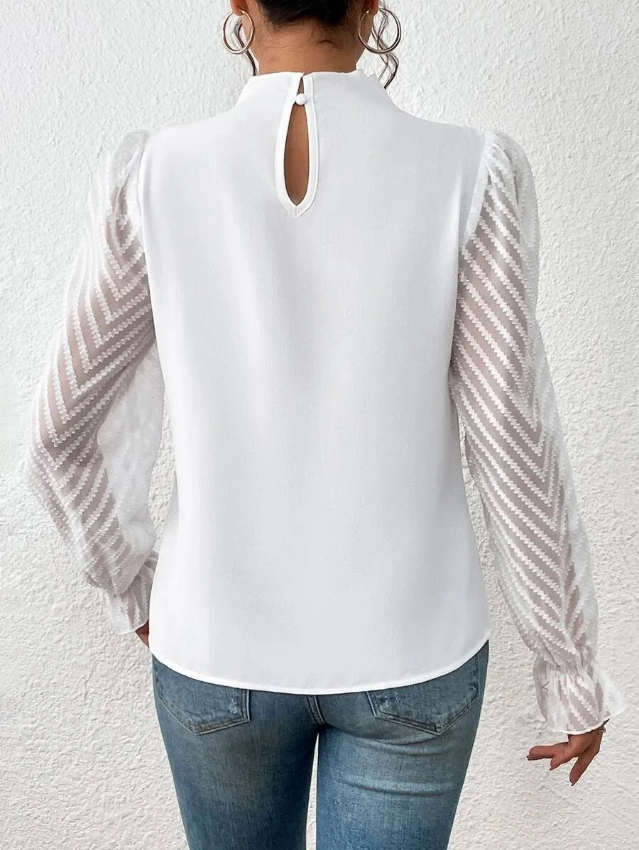 Lenora | Damenbluse mit Struktur und langen Ärmeln
