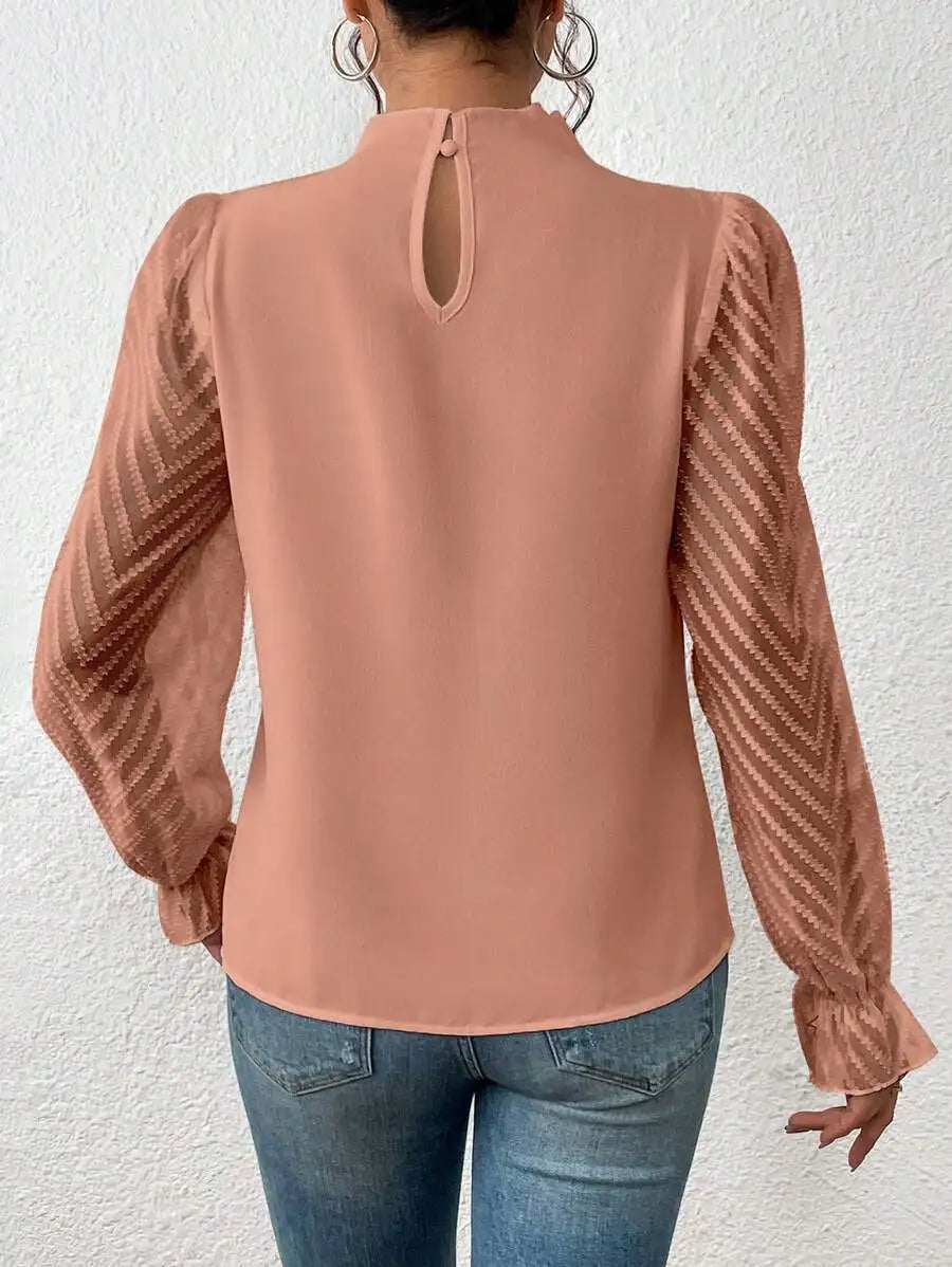 Lenora | Damenbluse mit Struktur und langen Ärmeln