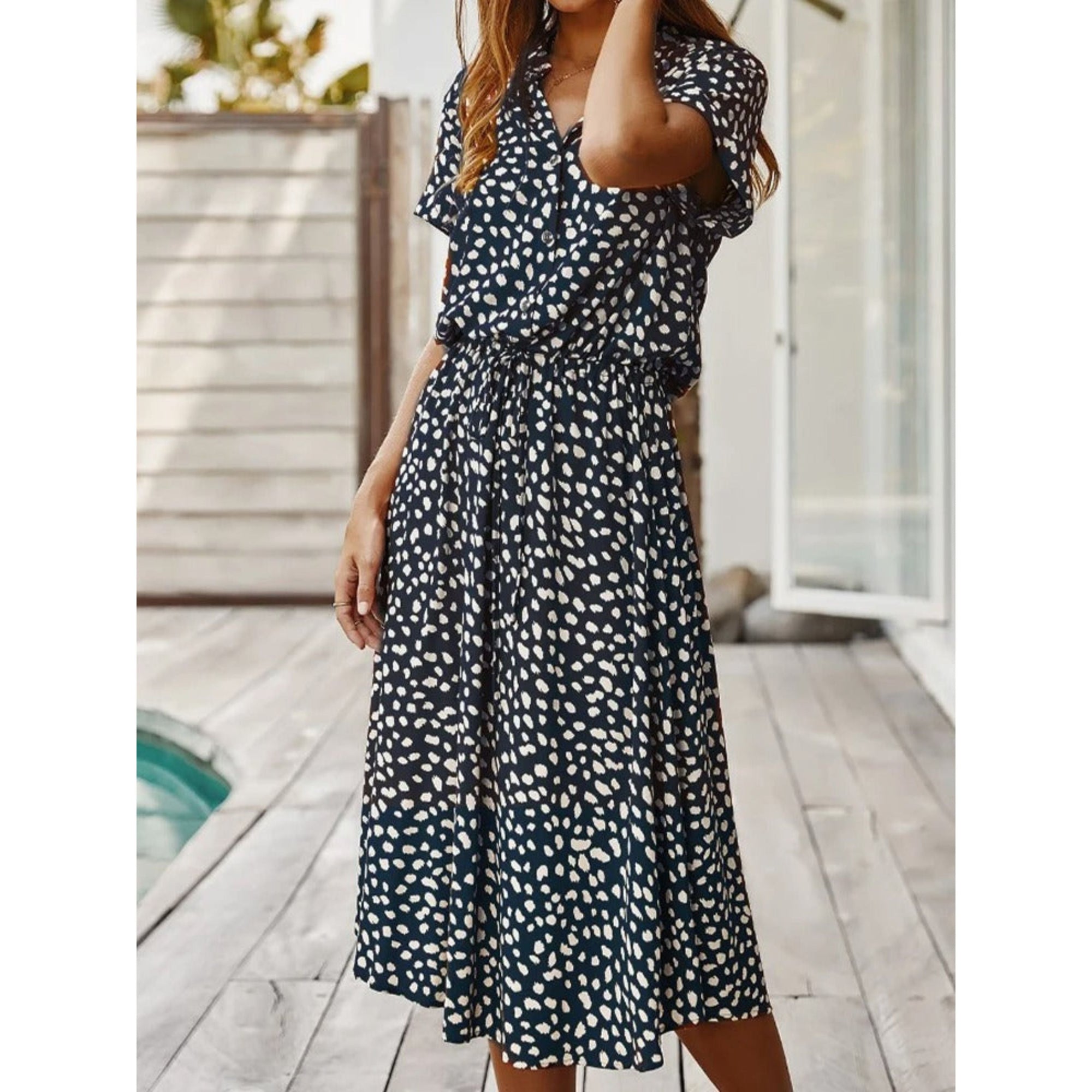 Amira | Knopf-Down-Midikleid mit Bindegürtel