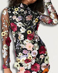 Liana | Besticktes Boho-Minikleid mit Blumenmuster