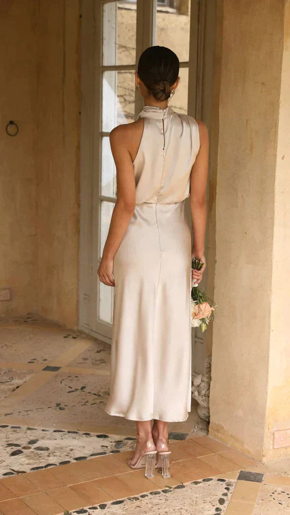 Isabella | Midikleid mit elegantem Fall