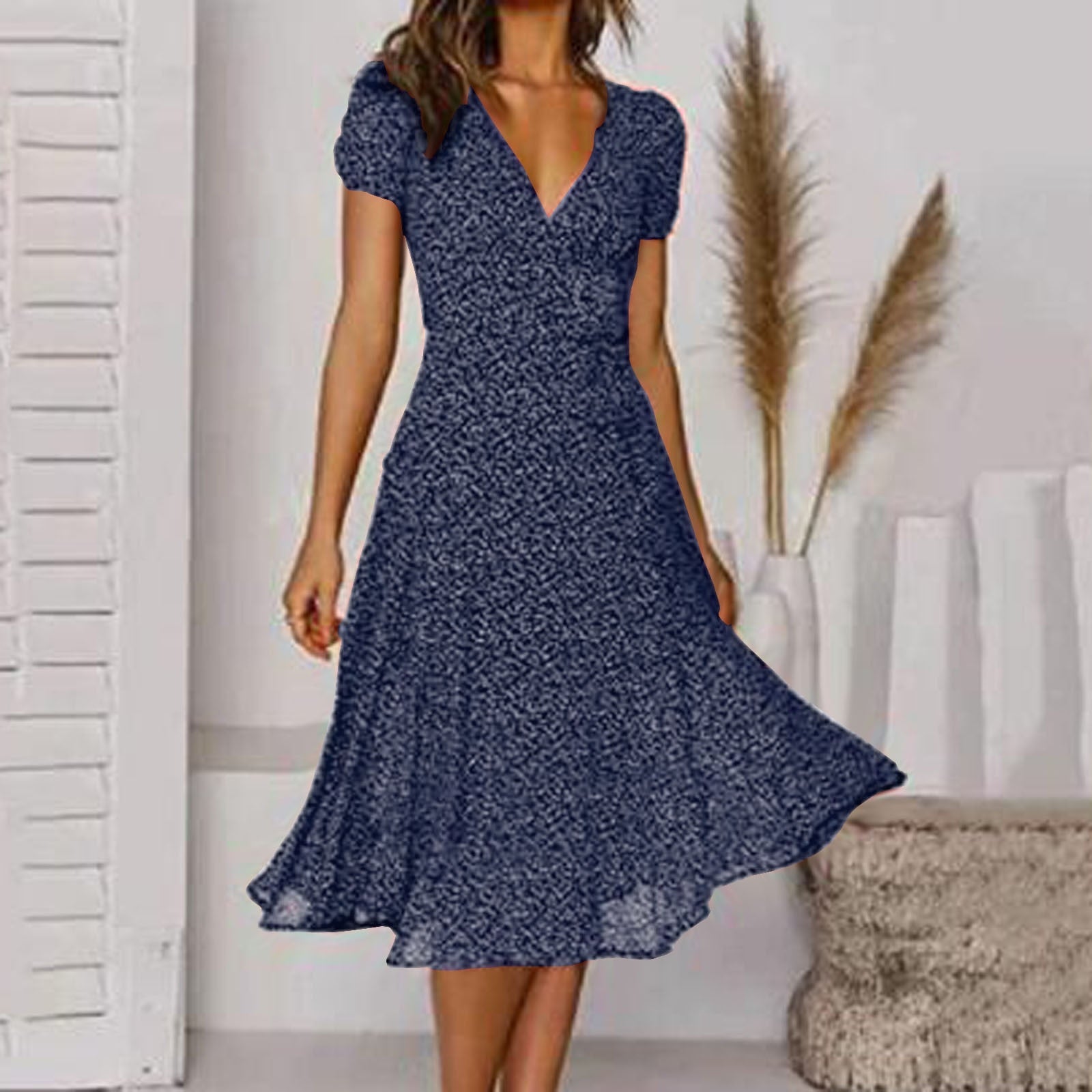 Amalia | Sommerkleid mit Blumenmuster und A-Linien-Schnitt