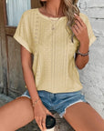 Elin | Leichtes T-Shirt mit modernen Details