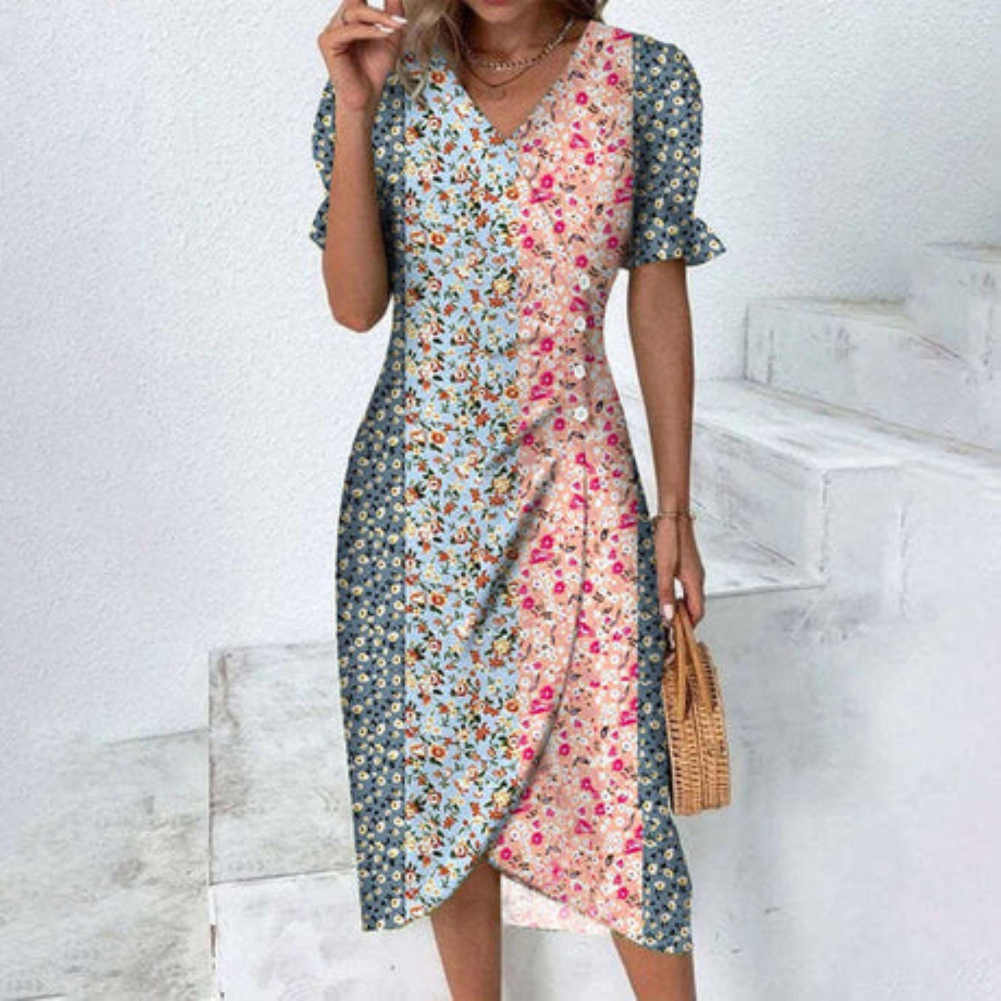 Elara | Sommerkleid für Damen im Wickelstil
