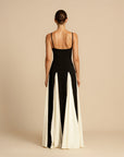 Noelle | Zweifarbiges Abendkleid mit Schwingeffekt