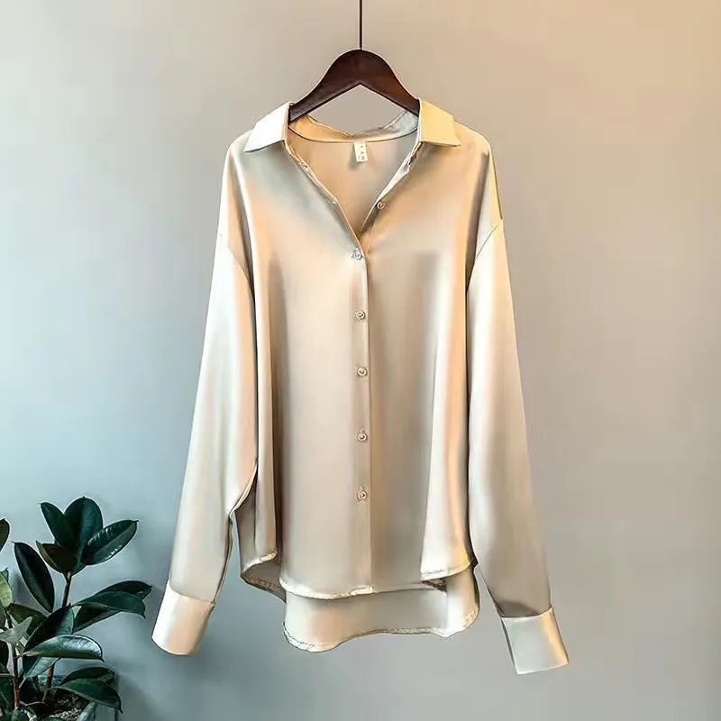 Celina | Elegante Satinbluse für Damen