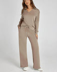 Alessia | Elegantes Loungewear-Set für Damen mit V-Ausschnitt