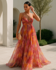 Alina | Maxikleid mit Blumenmuster und Rückendetail