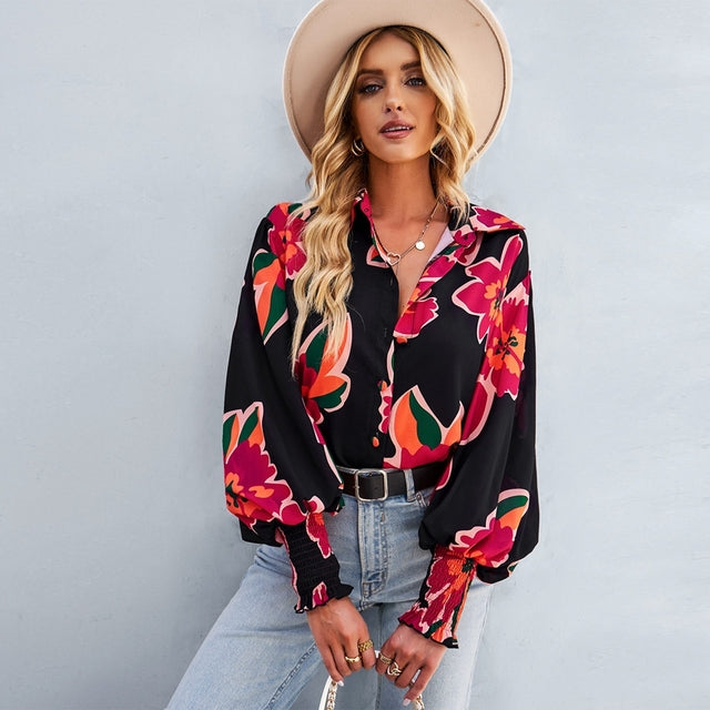 Celina | Satinbluse mit tropischem Print für Damen