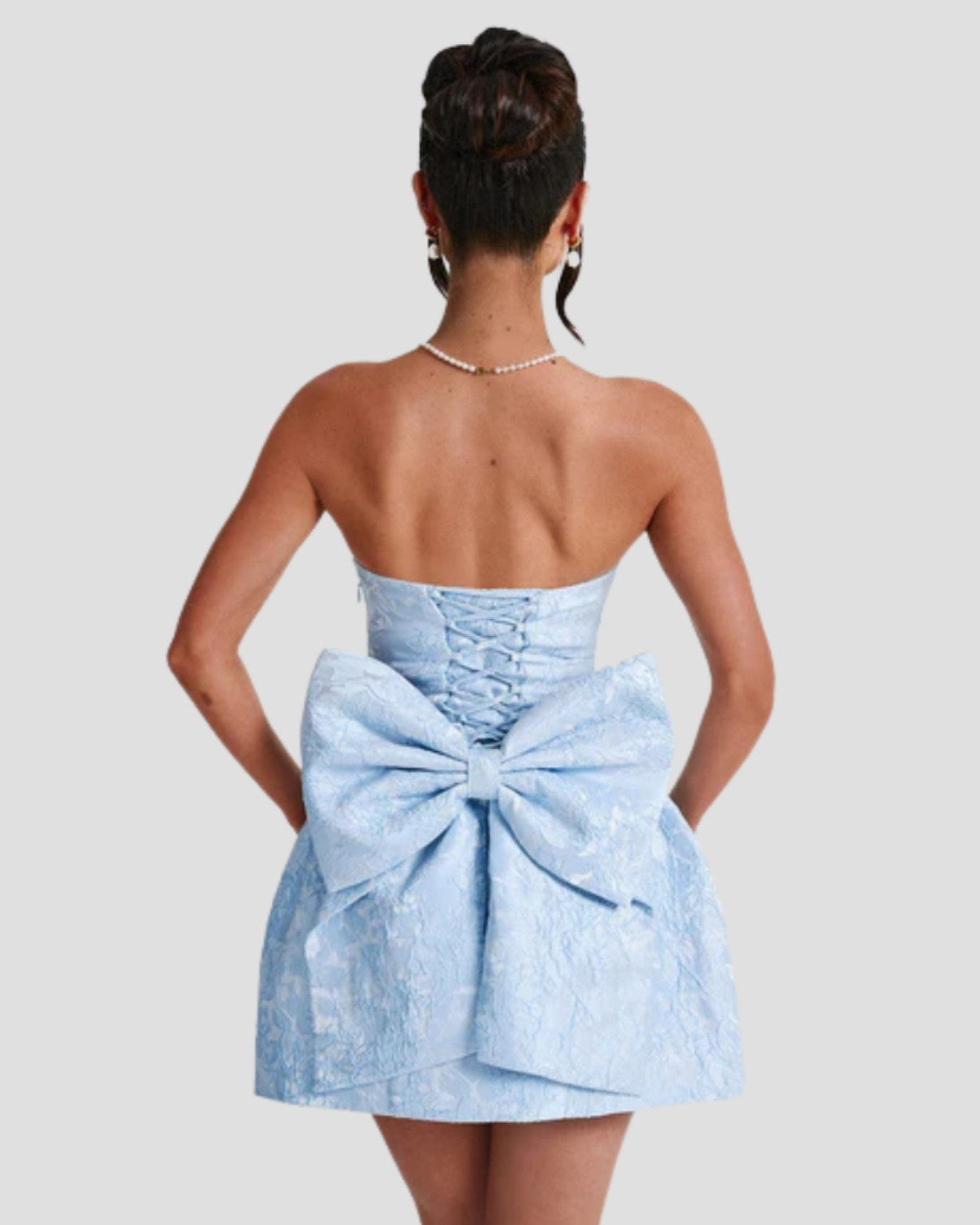 Zoë | Elegantes Mini-Sommerkleid mit Schleifendetail