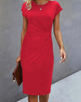 Mirella | Zeitloses Midikleid mit femininer Silhouette