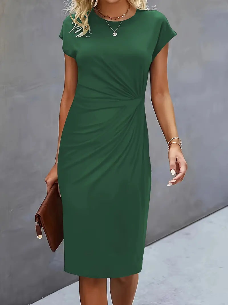 Mirella | Zeitloses Midikleid mit femininer Silhouette