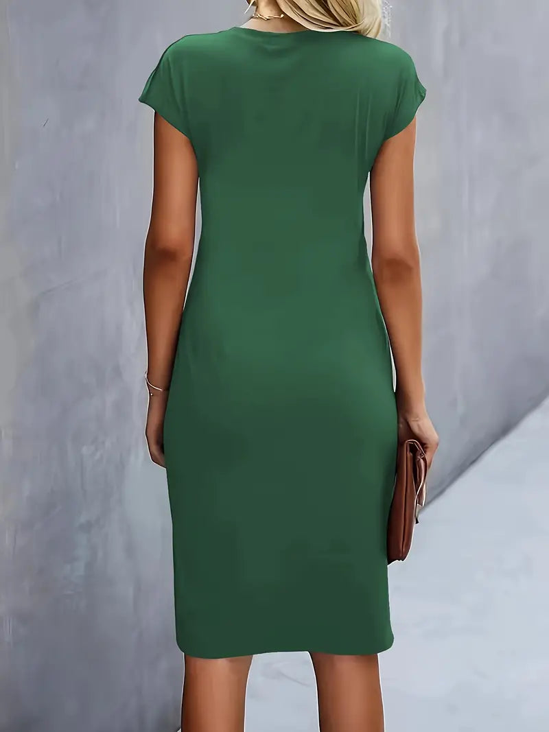 Mirella | Zeitloses Midikleid mit femininer Silhouette
