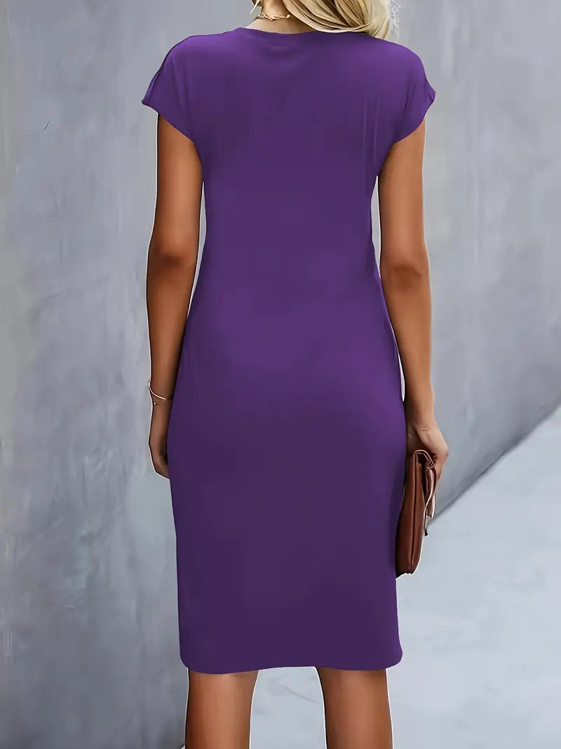 Mirella | Zeitloses Midikleid mit femininer Silhouette