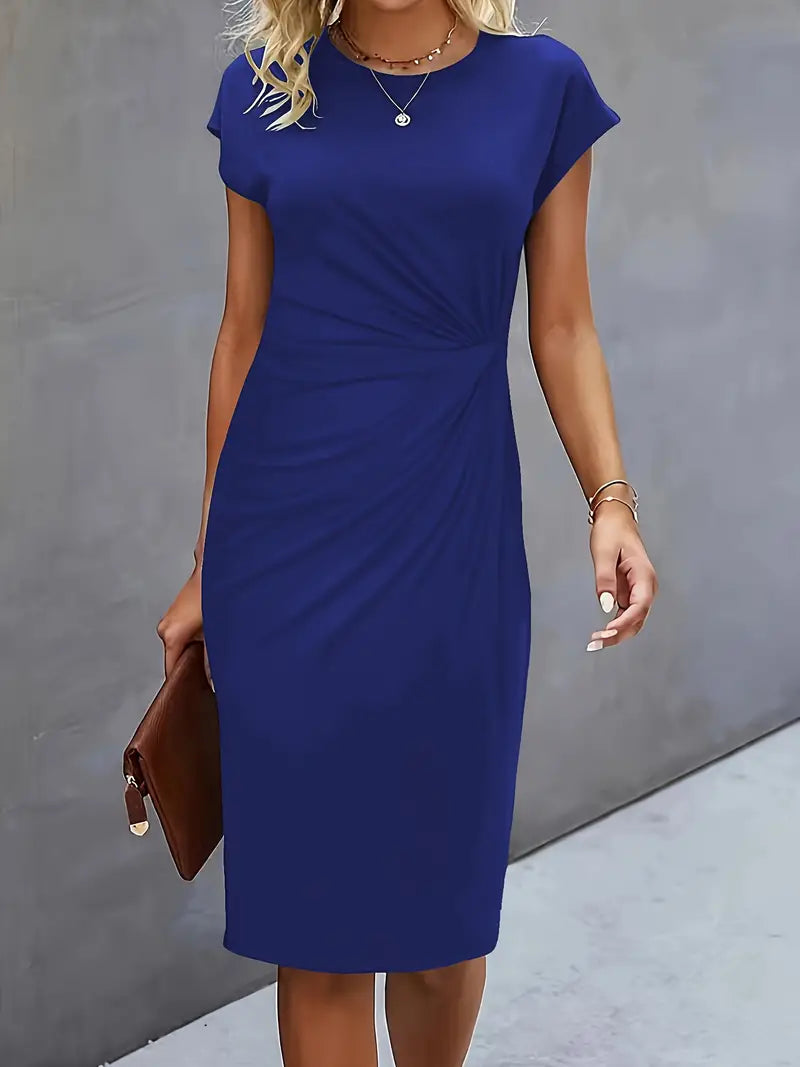 Mirella | Zeitloses Midikleid mit femininer Silhouette