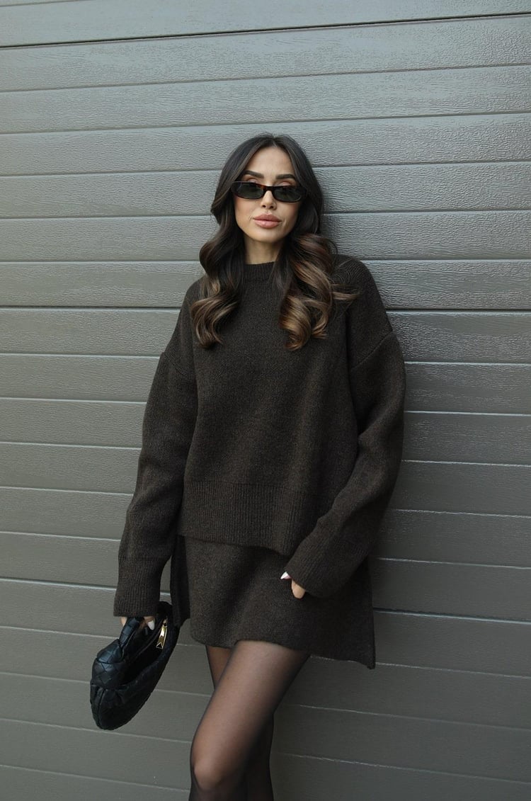 Fiora | Zweiteiliges Strickset mit Oversize-Pullover und Rock