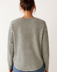 Marivelle | Gestreiftes Langarmshirt für Damen im Maritim-Stil