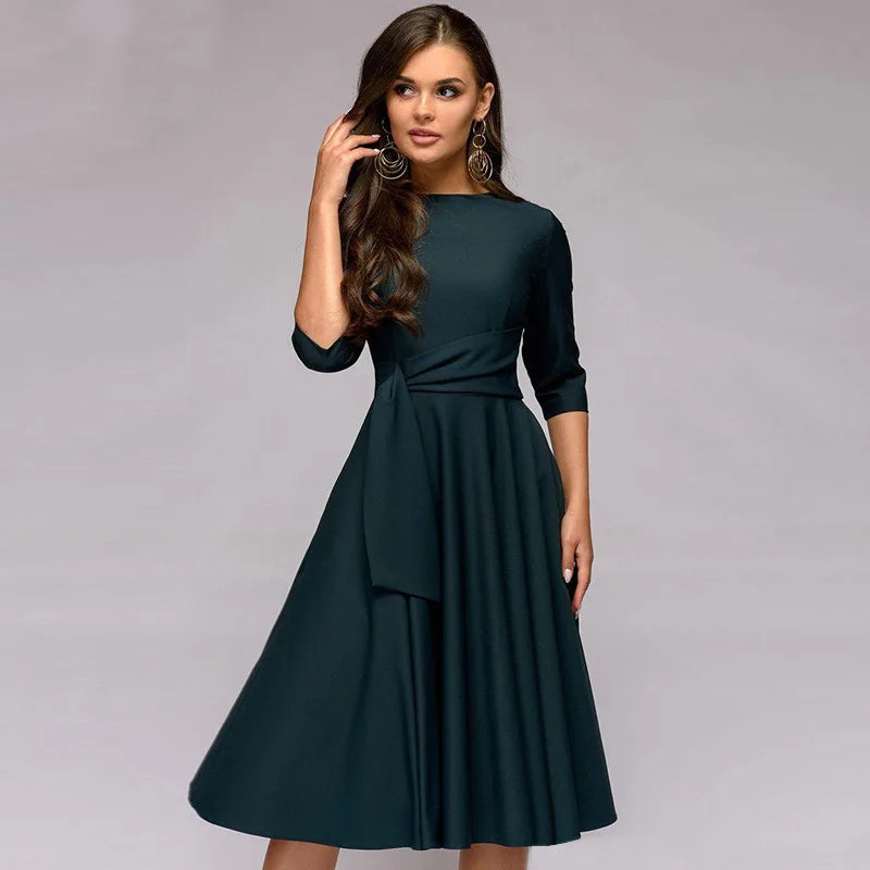 Mila | Midikleid mit Taillenbindung