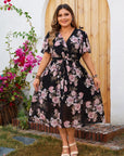 Florinda | Plus Size Midikleid mit V-Ausschnitt & Blumenmuster