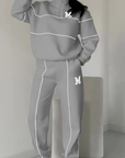 Valerie | Modernes Athleisure-Set mit Kontrastlinien und Zipper