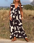 Serena | Kleid mit V-Ausschnitt und modernem Print
