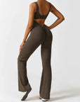 Marvella | Damen-Jumpsuit mit weitem Bein und V-Rücken
