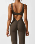 Marvella | Damen-Jumpsuit mit weitem Bein und V-Rücken