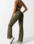 Marvella | Damen-Jumpsuit mit weitem Bein und V-Rücken