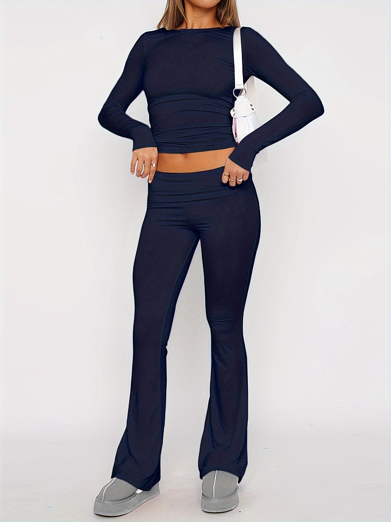 Amelia | Stretch Set mit Power-Vibes