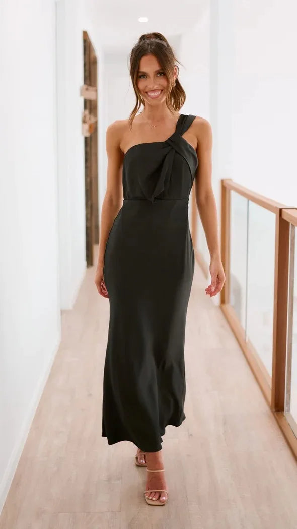 Valentina | Maxikleid mit One-Shoulder-Design für Damen