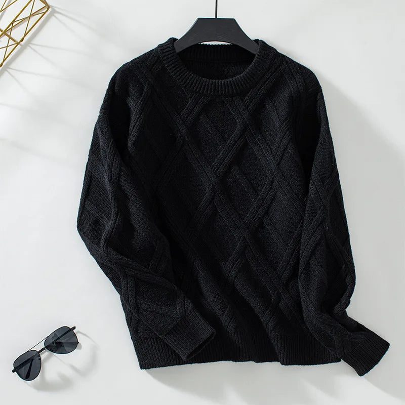 Liora | Warmer Strickpullover mit Zopfmuster