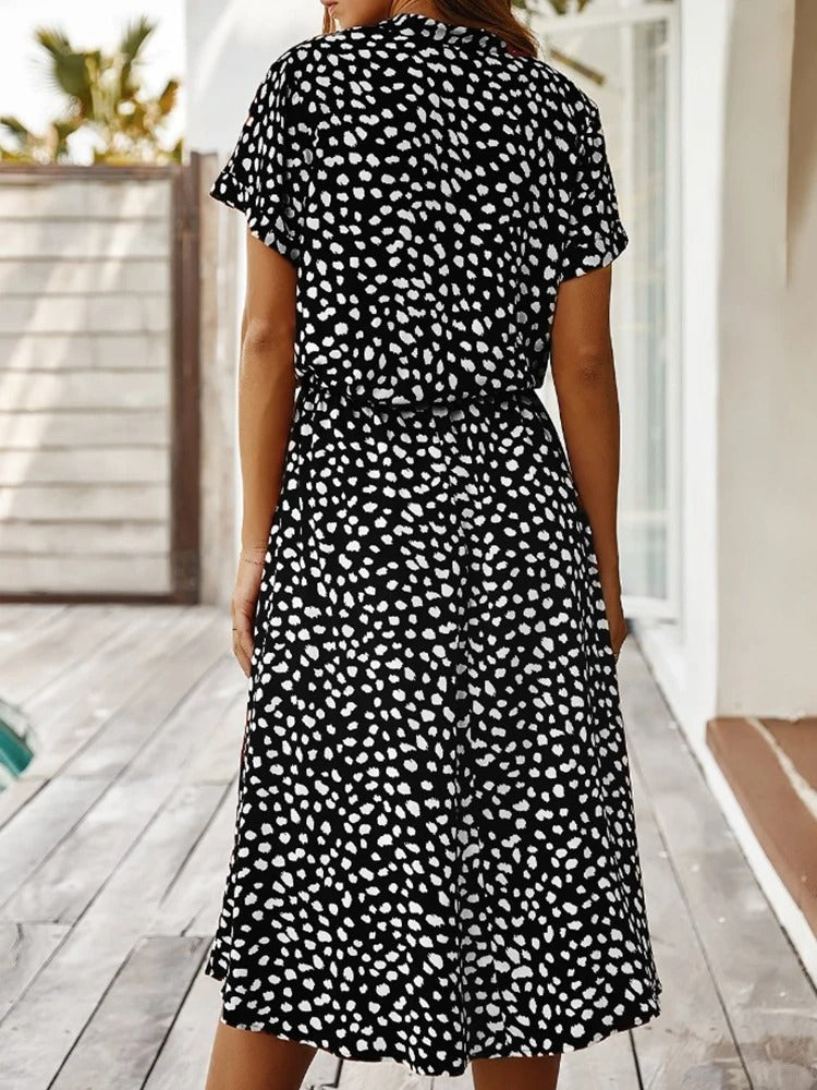 Elena | Bedrucktes Sommer-Midikleid mit kurzen Ärmeln