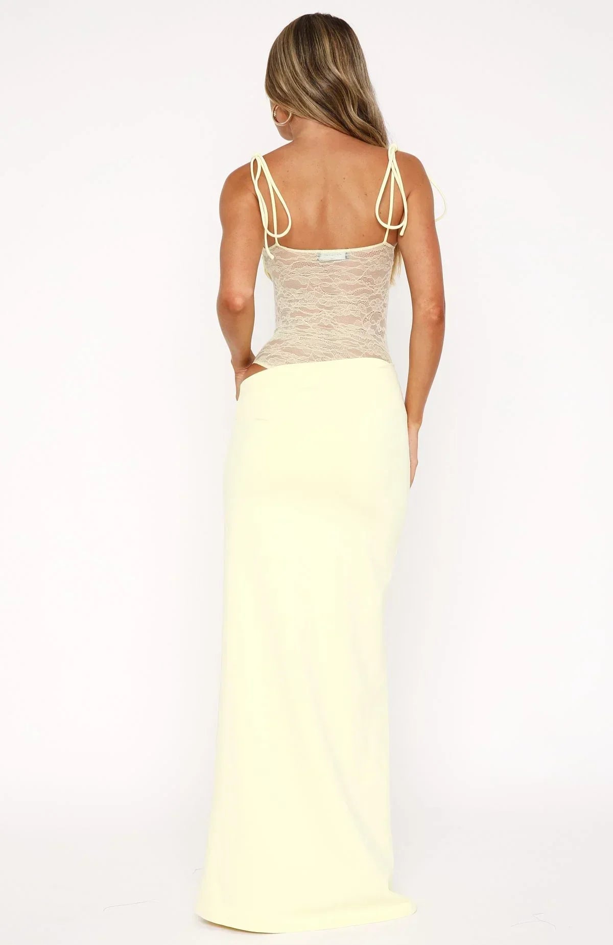 Celina | Figurbetontes Abend-Maxikleid