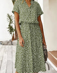 Elena | Bedrucktes Sommer-Midikleid mit kurzen Ärmeln