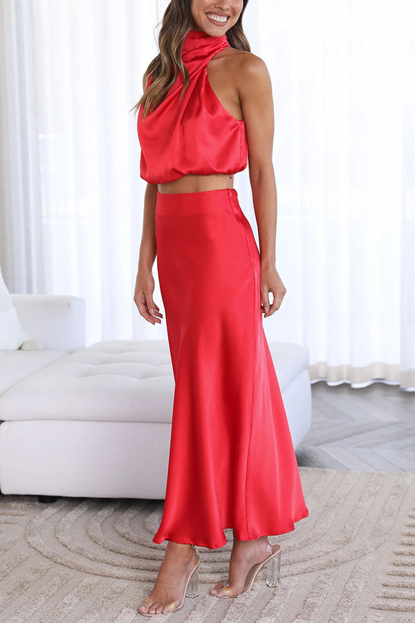 Chiara | Zweiteiler mit Halterneck-Top und High-Waist-Rock